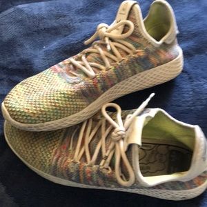 Pharrell x Tennis Hu Primeknit 'Multi-Color 2.0'